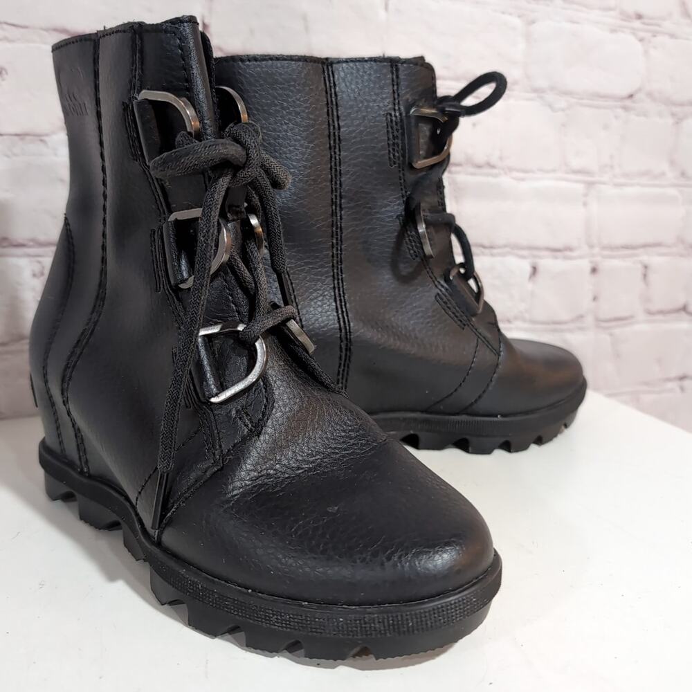 Sorel Boots Youth Size 1 Black Joan of Arctic Wedge II Ankle Leather Boots